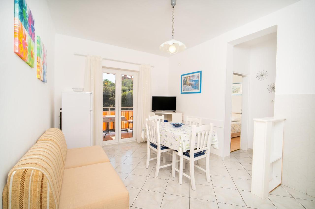 Apartmani Zlata ラバック エクステリア 写真
